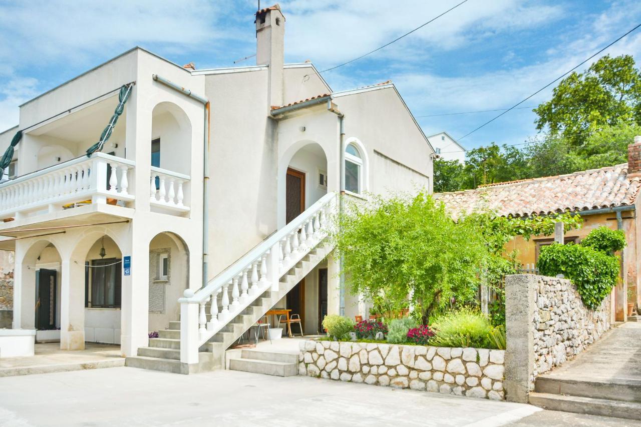 סנג' Apartman Gabrijela מראה חיצוני תמונה