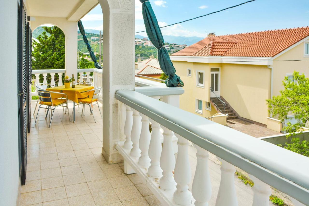 סנג' Apartman Gabrijela מראה חיצוני תמונה