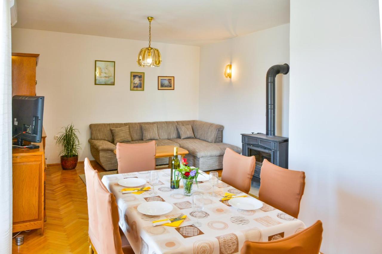 סנג' Apartman Gabrijela מראה חיצוני תמונה
